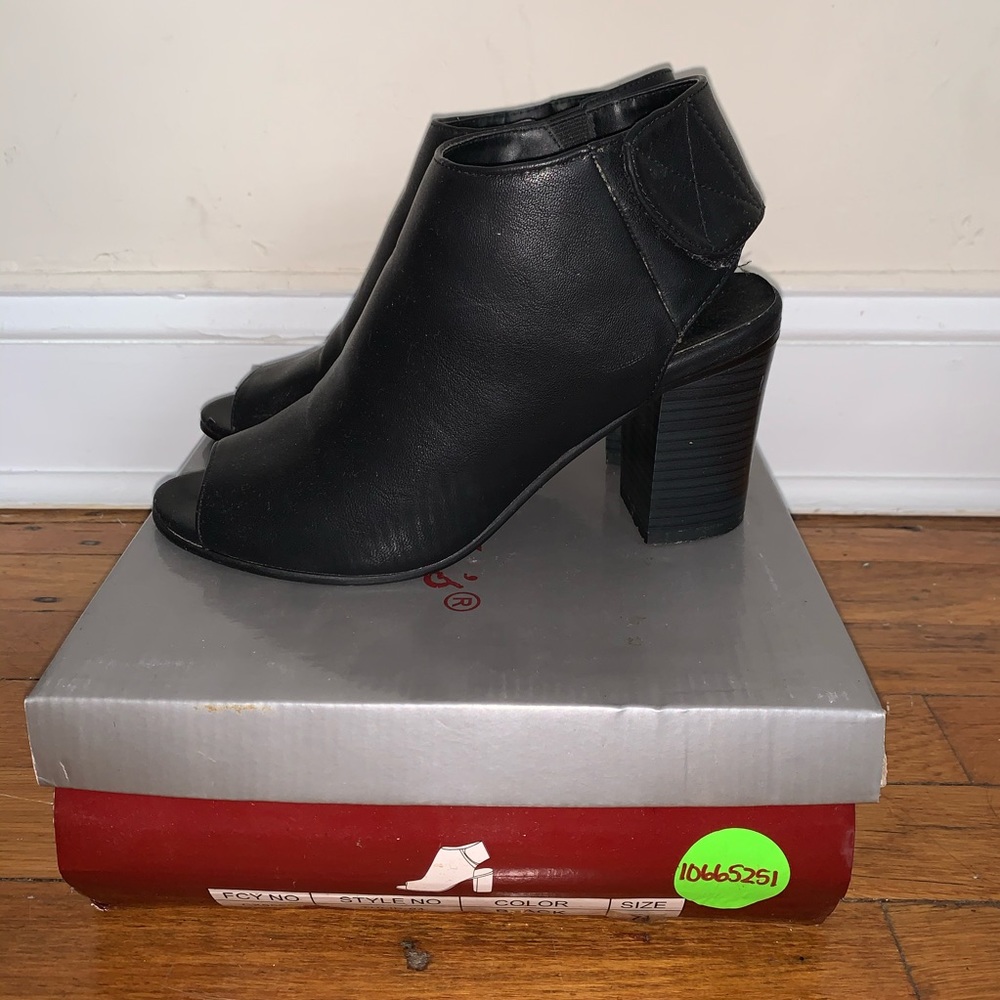 peep toe bootie